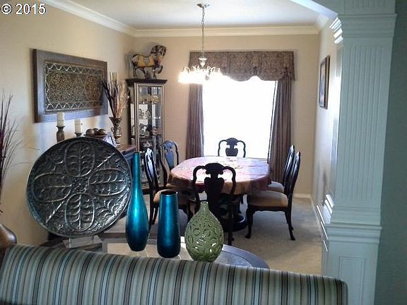 3rd image of 2615 NE 166th Pl