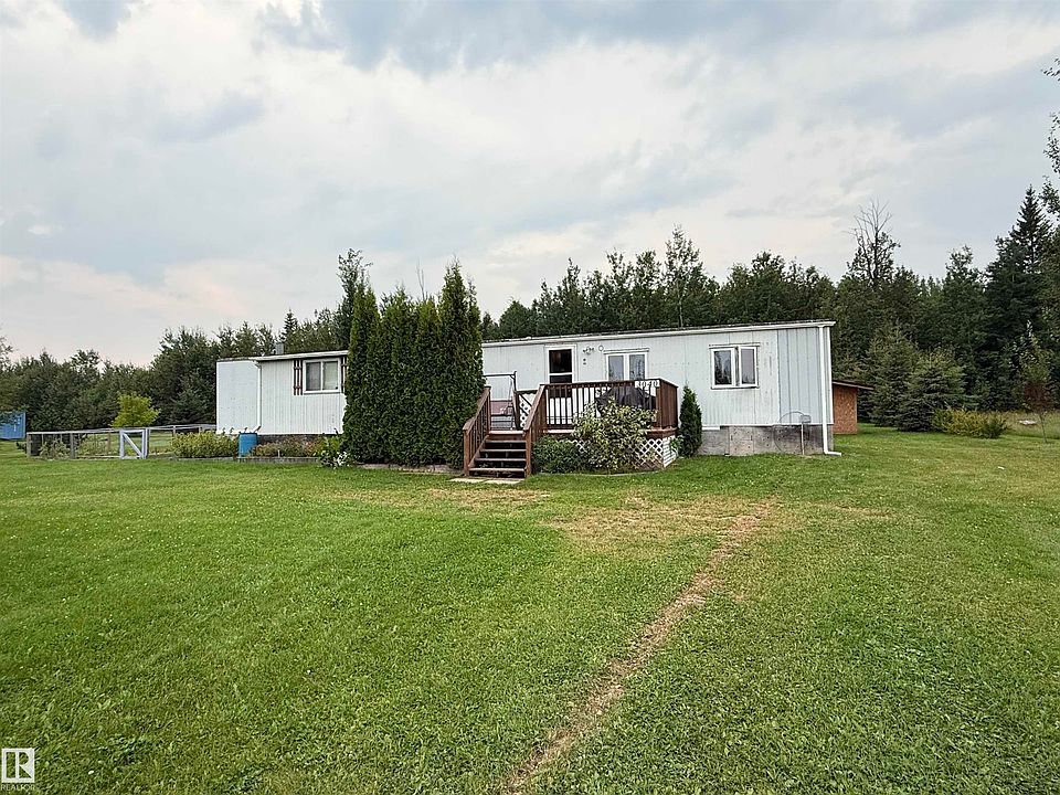 1st image of 3040 Central Dr