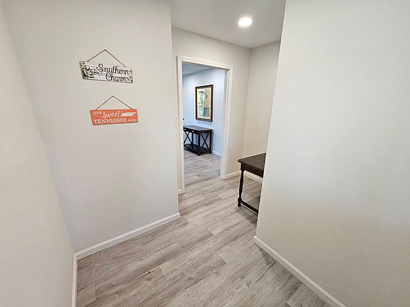 3rd image of 1220 Morningside Cir #1-3