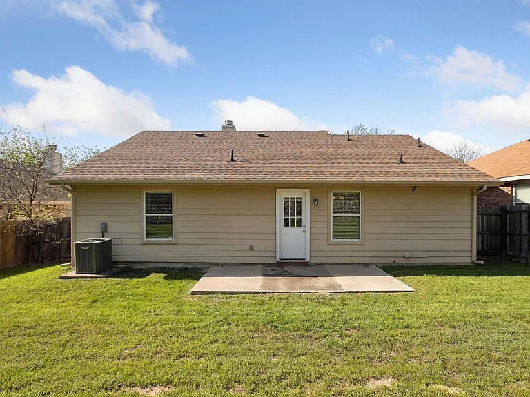 1446 Sax Leigh Dr — Photo 21