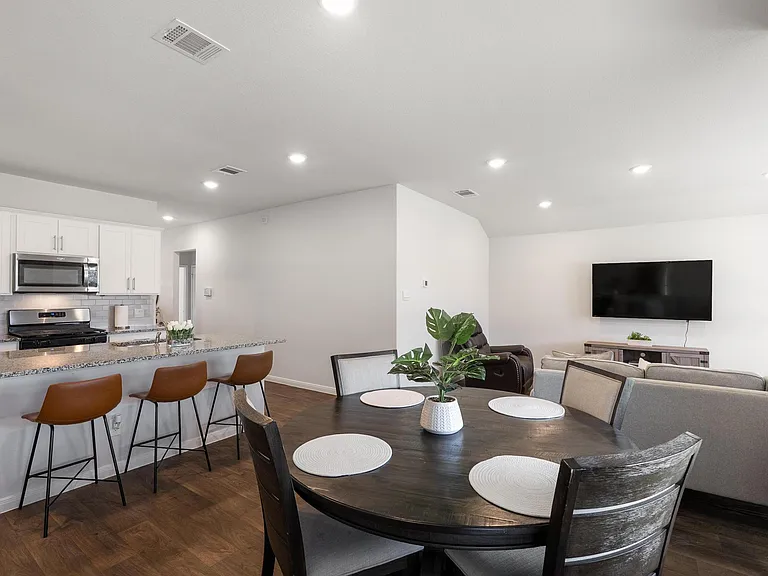 205 Bethpage Dr — Photo 15