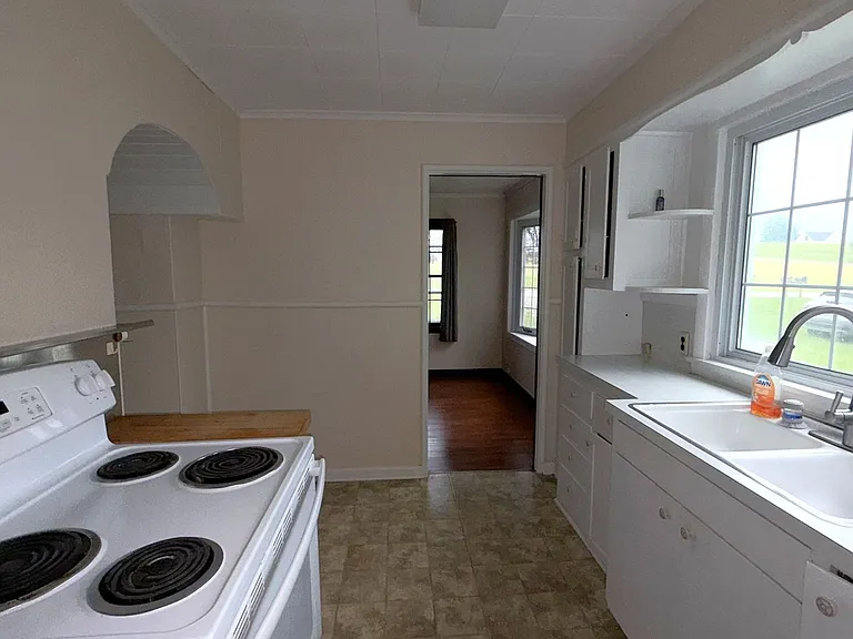13497 Center Rd — Photo 7