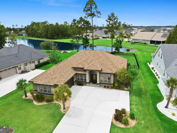214 Fiddlers Cove Dr, Kingsland, GA 31548
