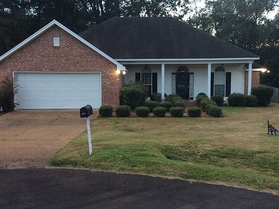 2nd image of 565 Hillandale Dr