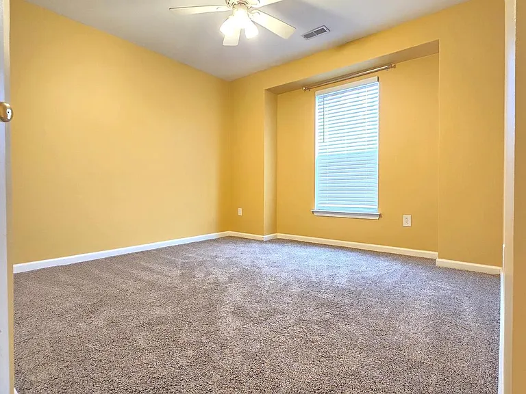 160 Leeds Creek Cir — Photo 15