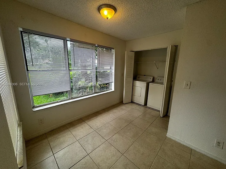 3370 Pinewalk Dr N #1213 — Photo 5