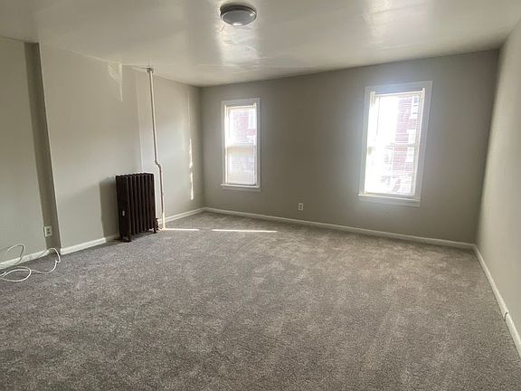 3rd image of 663 Kohn St Floor 2