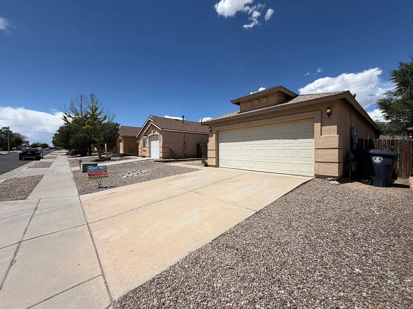 3 Bedroom Single Story Home Available Near Unser Blvd NW & McMahon Blvd! — Photo 3