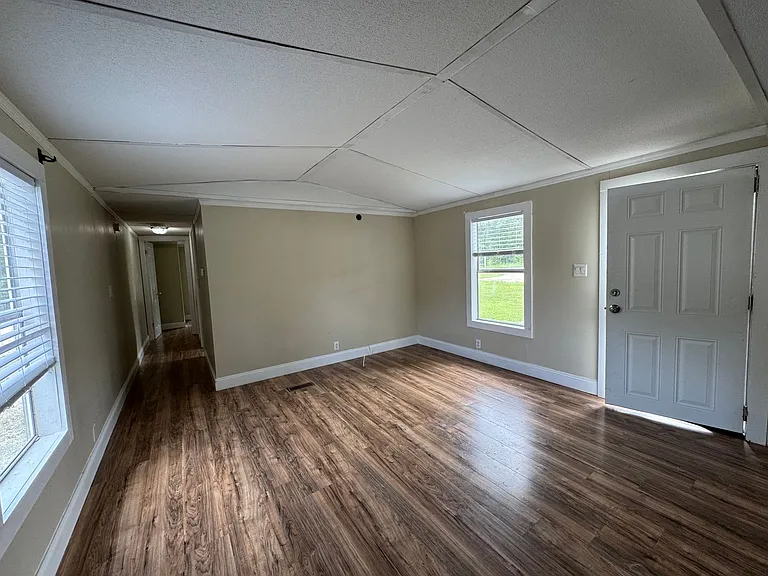 154 NW Alpata Ct — Photo 4