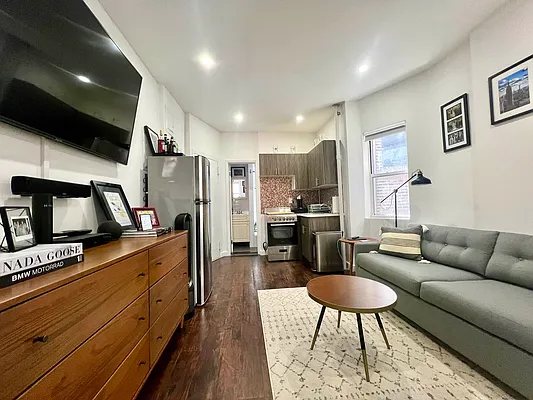 Rented by Nolita Group | media 6