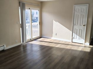 4625 N Carefree Cir APT 2, Colorado Springs, CO 80917