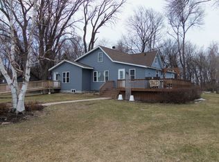 21510 430th Ave, Morris, MN 56267