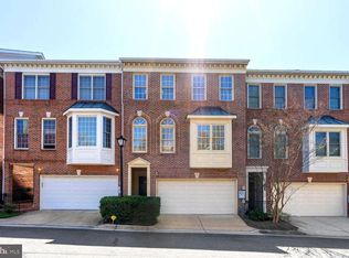 2509 Hunton Pl, Alexandria, VA 22311