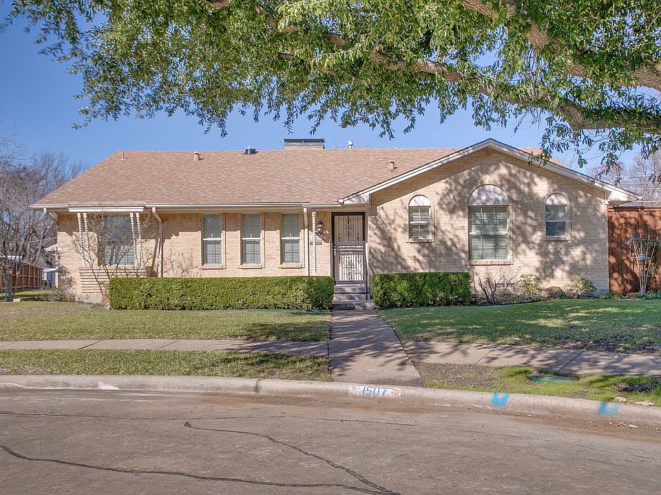 1st image of 1507 Savannah Pl