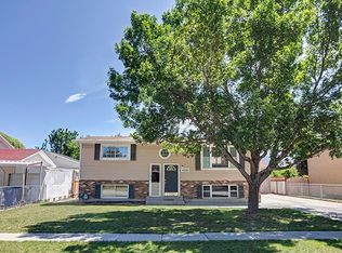 4553 S Edgeware Ln, Salt Lake City, UT 84129