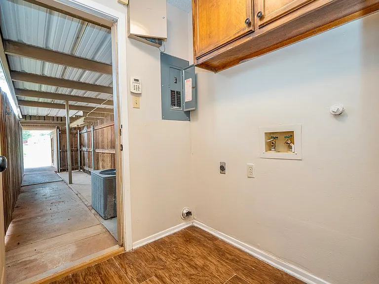 4535 Bermuda Dr — Photo 25