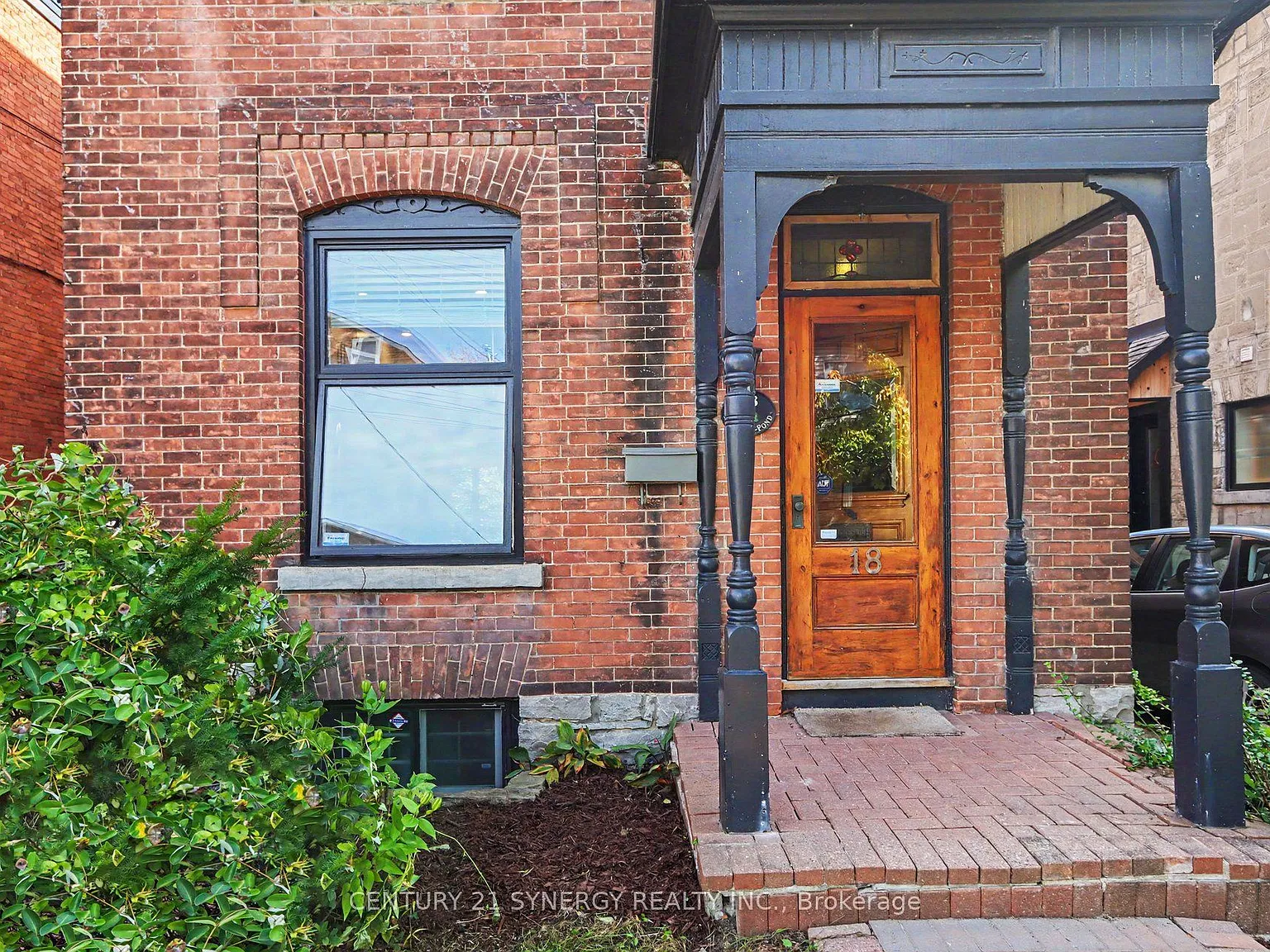3 bed, $4,600 — Photo 2