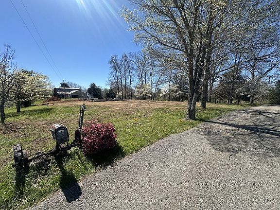 4th image of 5149 Arnold Thomas Rd