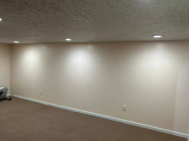 4854 Edsal Dr — Photo 42