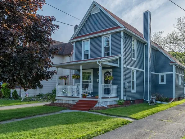 117 N Hopkins St, Sayre, PA 18840