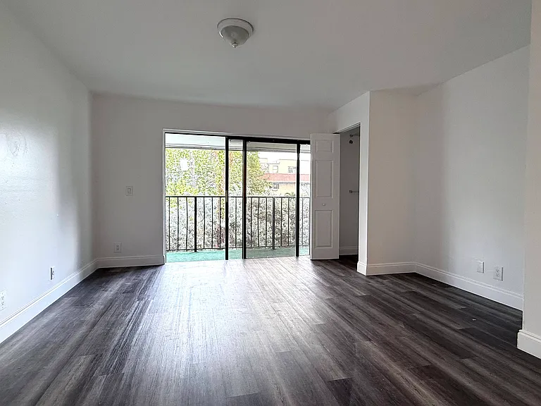 7721 Dunham Blvd #D — Photo 15