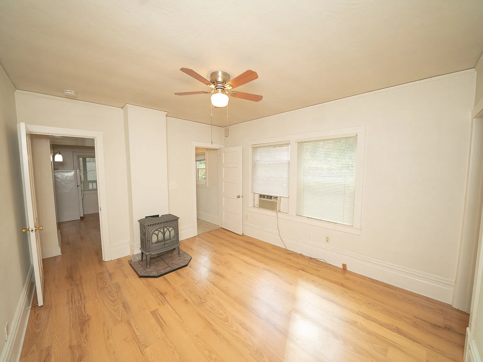 1 bed, 600 sqft, $1,395 — Photo 2
