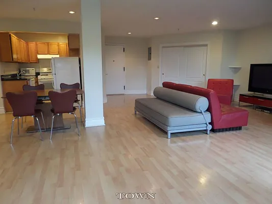Rented by Town Residential | media 26