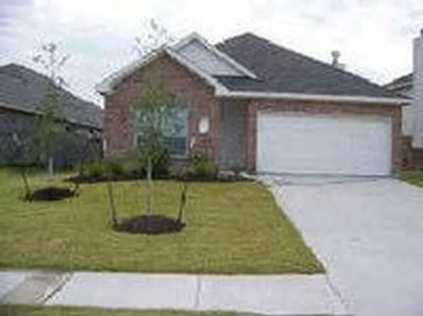 22419 Highfield Ridge Ln, Spring, TX 77373