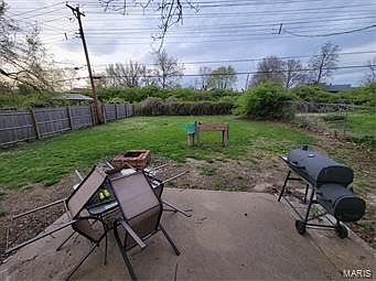4th image of 7365 Trenton Ave