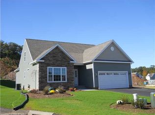 12 Sonoma Ln, Middletown, CT 06457