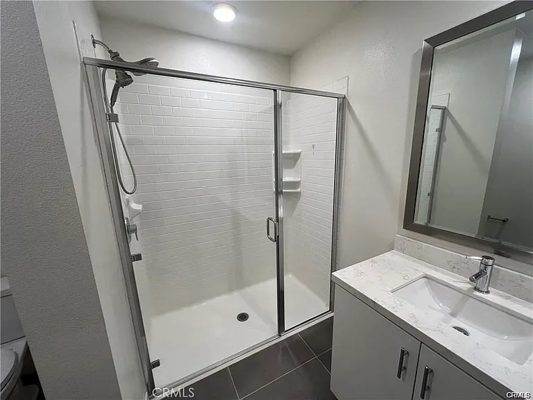 1402 N Nolita — Photo 14