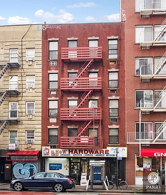 Rented by Keller Williams NYC | media 16