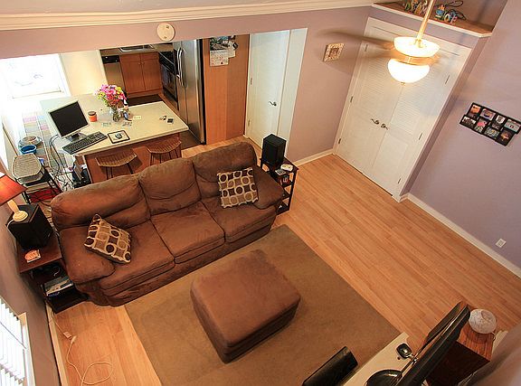 623 Thomas Living Space View