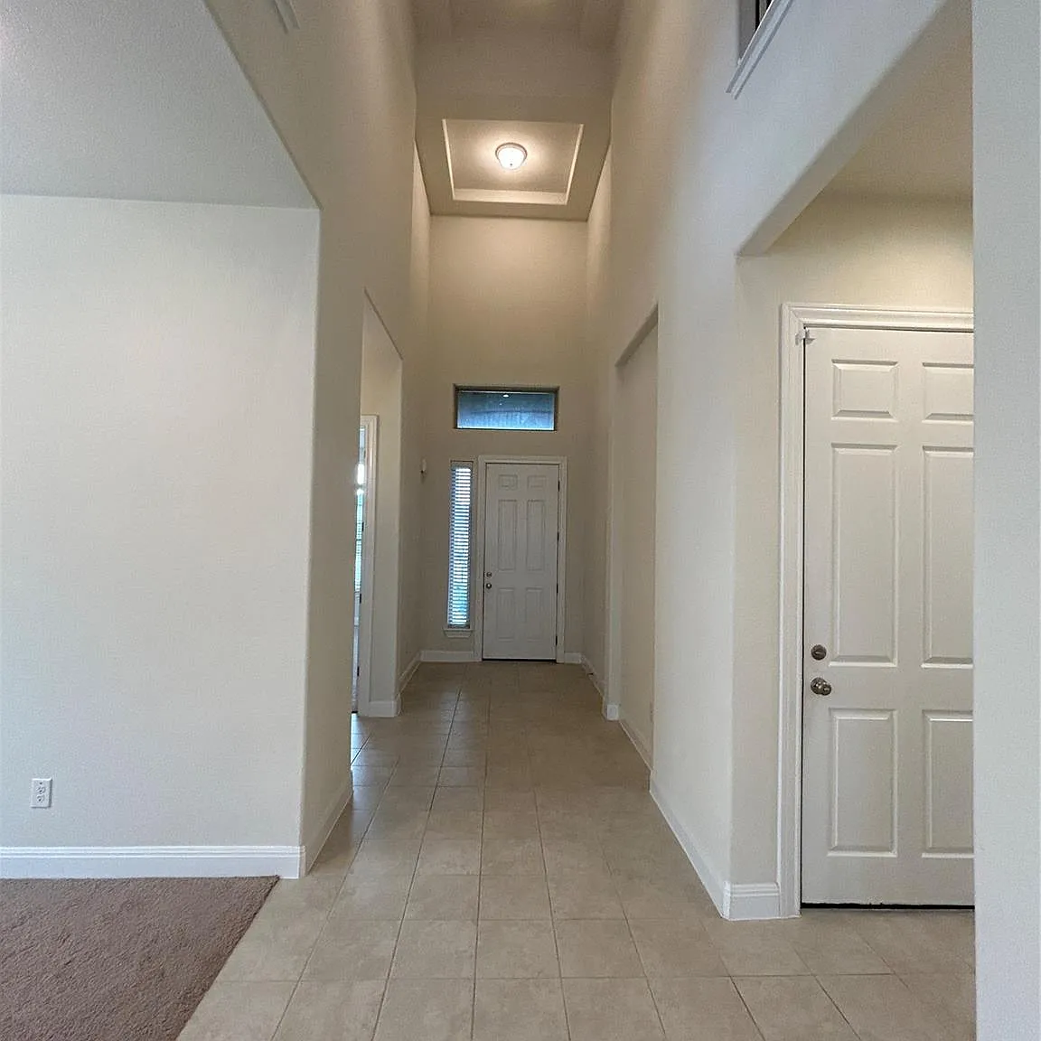 4 bed, 3.5 bath, 3075 sqft, $2,795 — Photo 2
