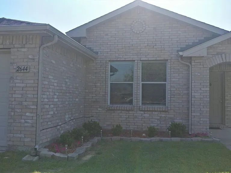 2644 Windy Point Ct — Photo 2