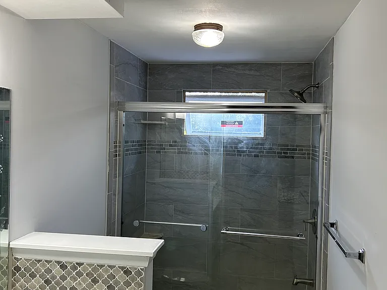 88 Palmdale Dr — Photo 3
