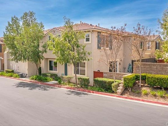 3rd image of 27438 Larabee Ct