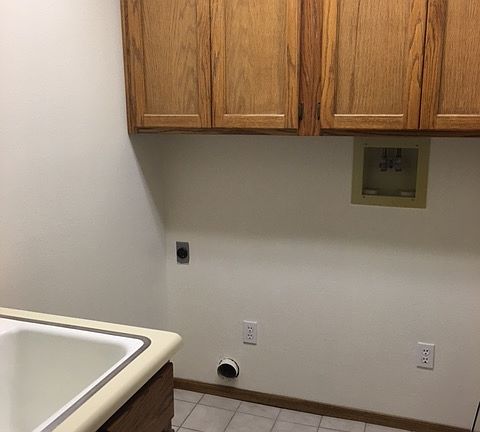 4th image of 1679 Peachblossom Dr