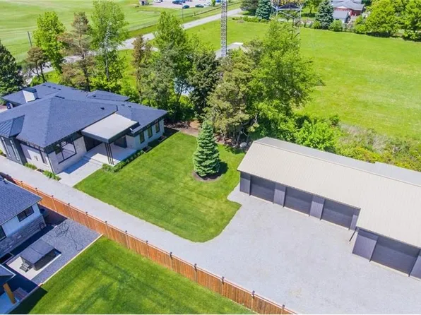 1613G Lookout St, Fonthill, ON L3E 0V2