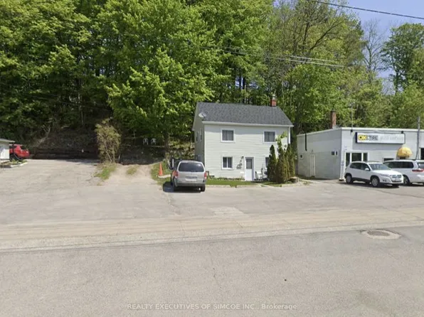 200 Blake St, Barrie, ON L4M 1K3