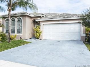 2117 NW 142nd Way, Pembroke Pines, FL 33028