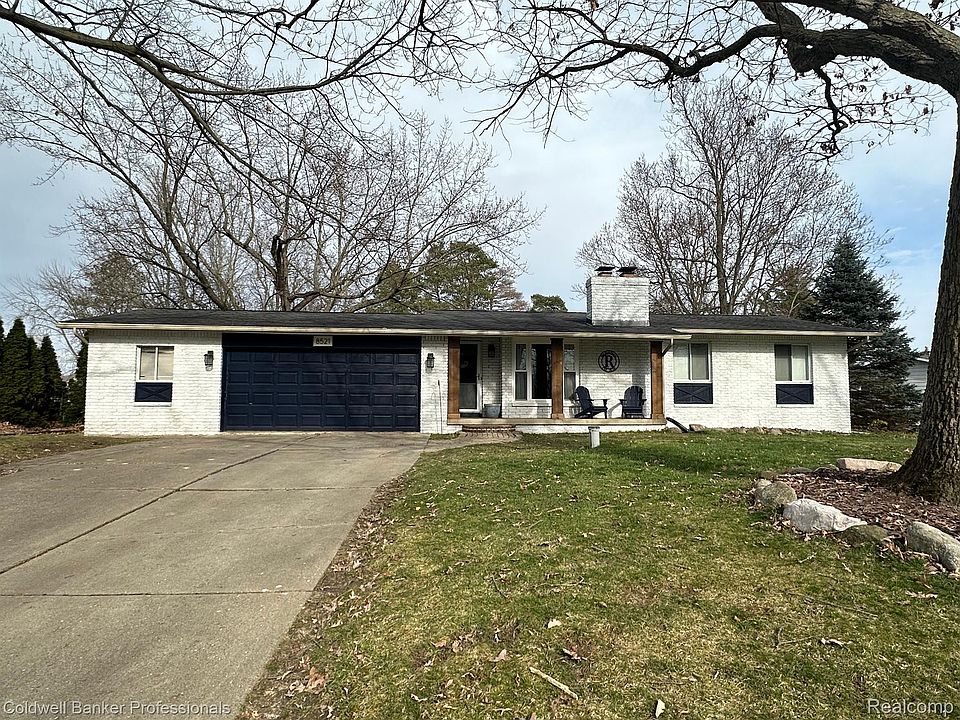 1st image of 8521 Windy Hill Pkwy
