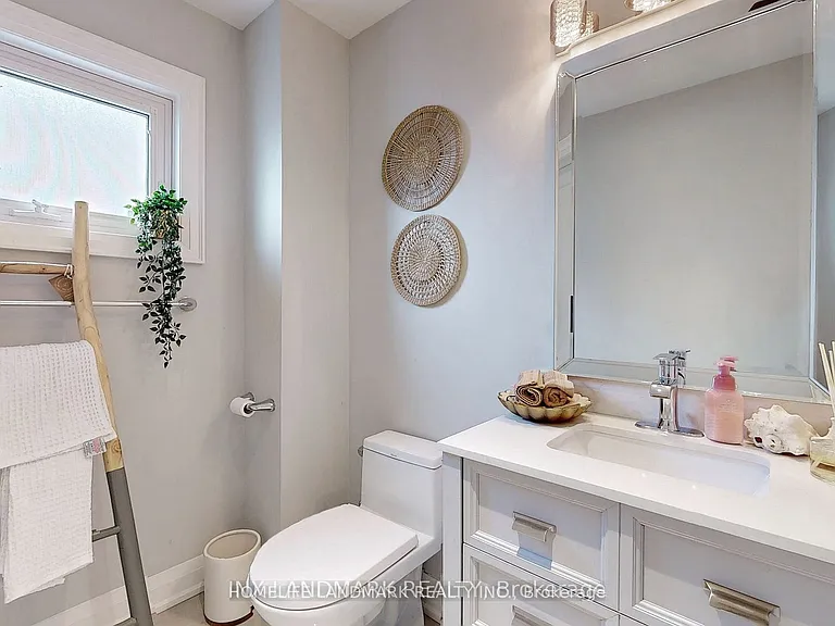 37 Justus Dr — Photo 20