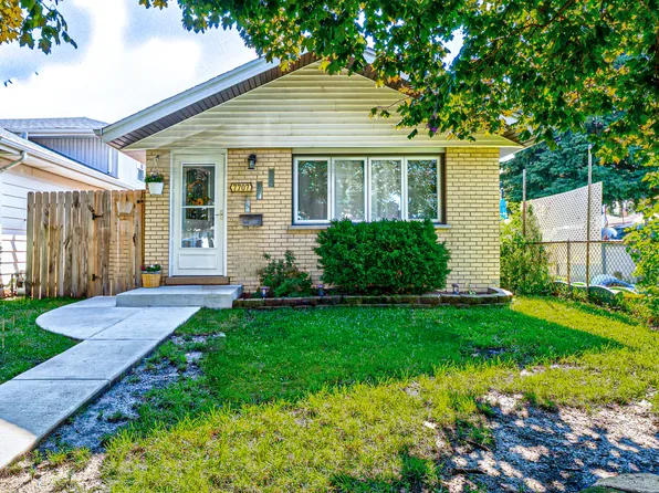 7707 Mobile Ave, Burbank, IL 60459