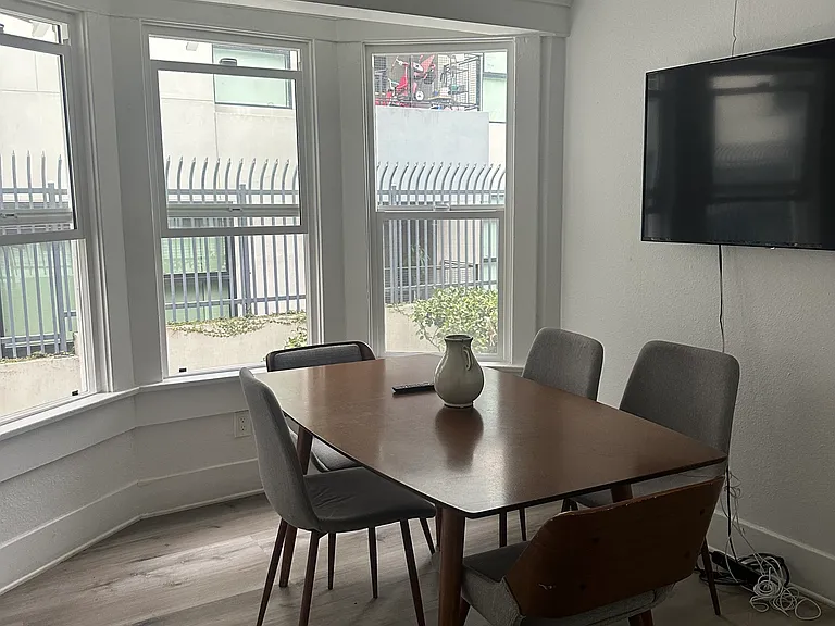 6136 Carlos Ave — Photo 21