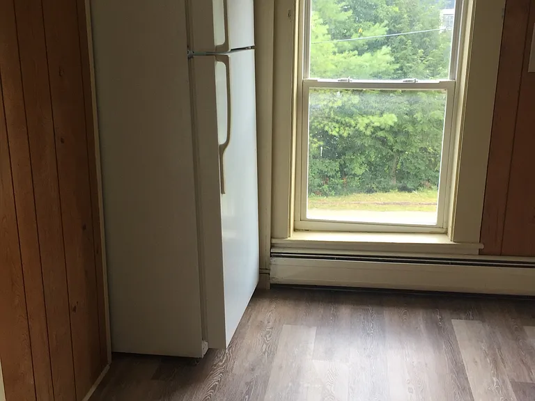 246 S Windsor St #2 — Photo 17