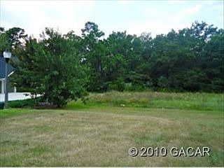 3rd image of 2562 NW 28th St