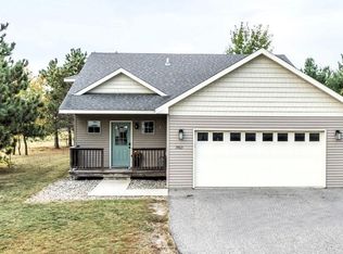 1963 Longview Dr, Detroit Lakes, MN 56501