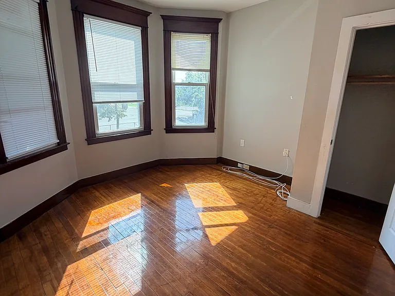 72 Peck Ave #2 — Photo 3