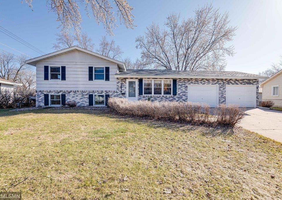 1st image of 1412 Gary Dr